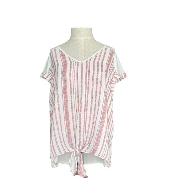Fortune + Ivy Tops - Fortune + Ivy Tie Front Mixed Material Top size X-Large.